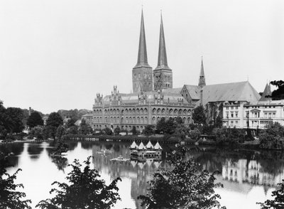 View of the museum with the Marienkirche in the background, Lubeck, c.1910 by Jousset